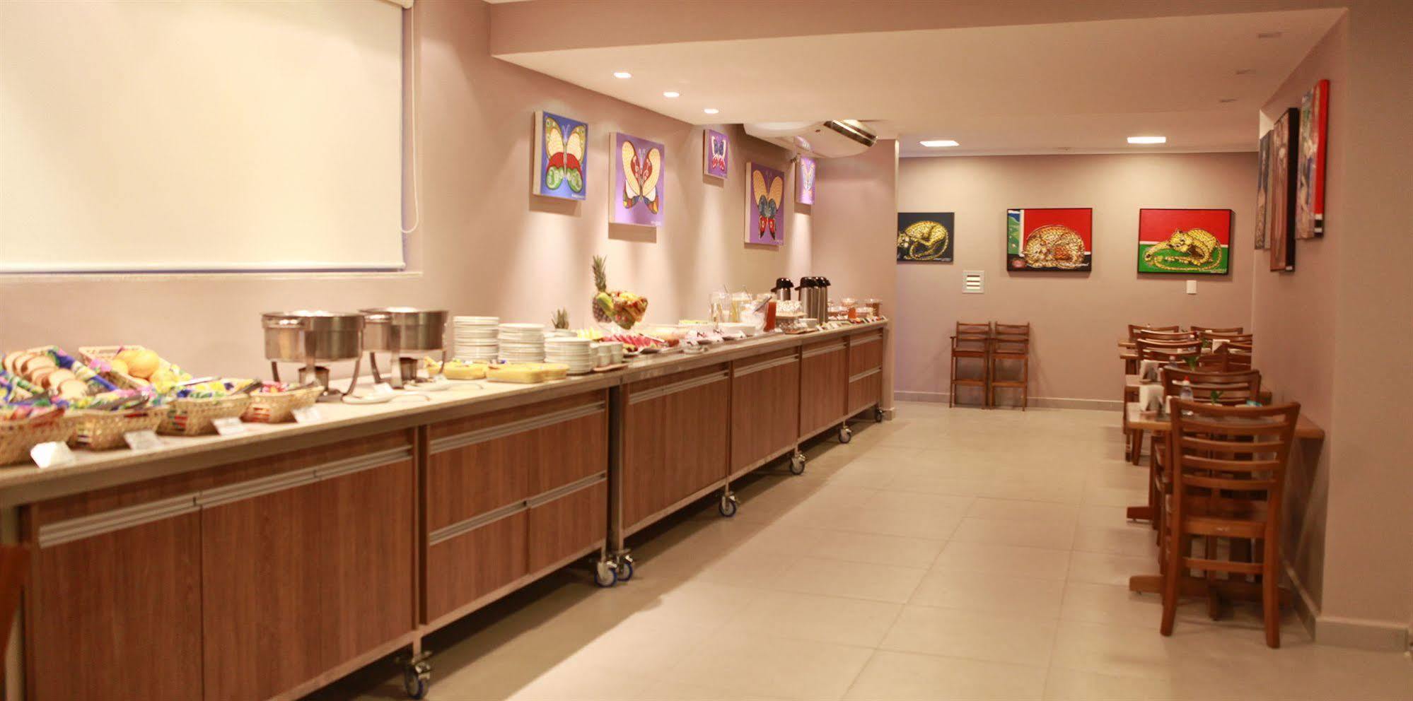 Getullio Hotel Cuiabá Extérieur photo