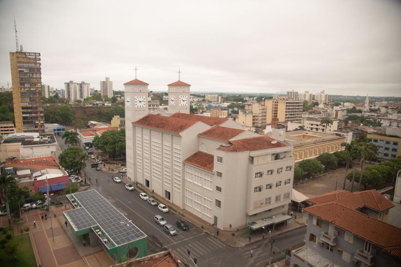 Getullio Hotel Cuiabá Extérieur photo